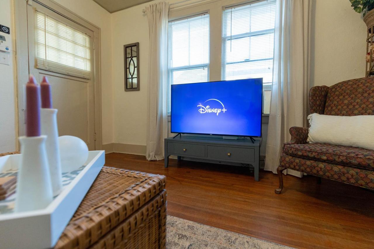 Historic Revival Midtown Memphis Duplex 64 Yes Pets Fast Wifi Free Parking Villa Eksteriør billede