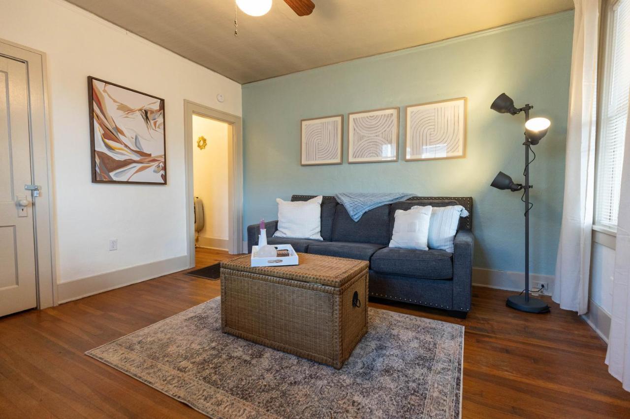 Historic Revival Midtown Memphis Duplex 64 Yes Pets Fast Wifi Free Parking Villa Eksteriør billede