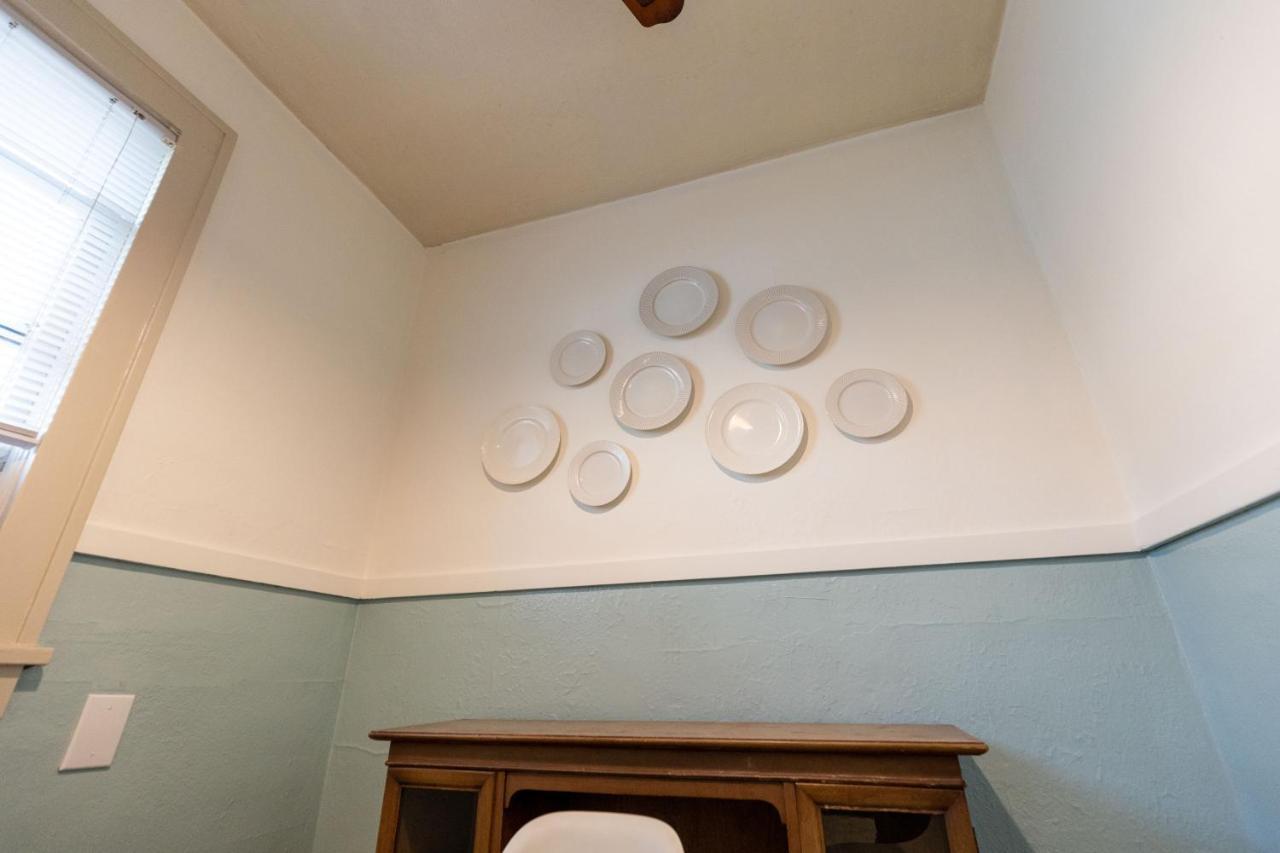 Historic Revival Midtown Memphis Duplex 64 Yes Pets Fast Wifi Free Parking Villa Eksteriør billede